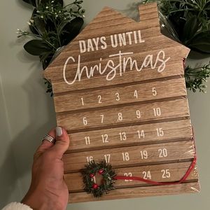 Target Bullseye Christmas Countdown House Sign 🎅🏻